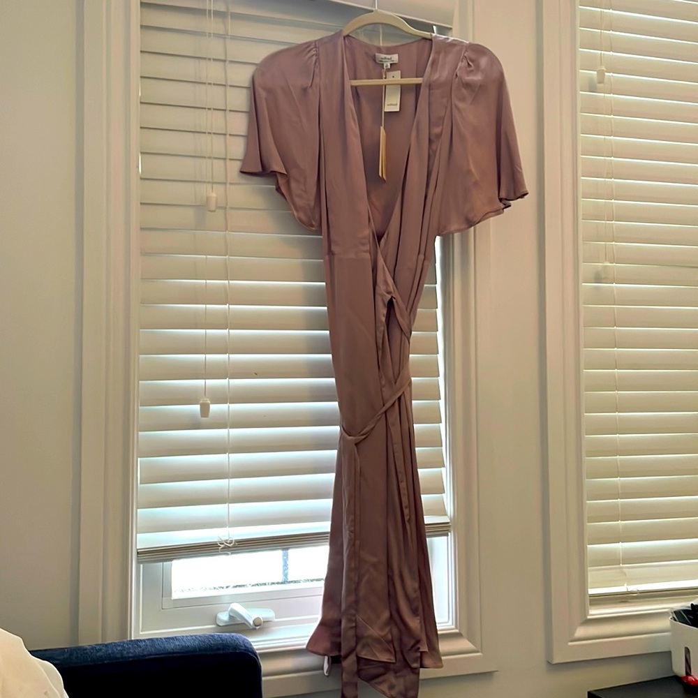 COPY - Wilfred Nadine Wrap dress in Quarry - Size 8 - tags on never worn